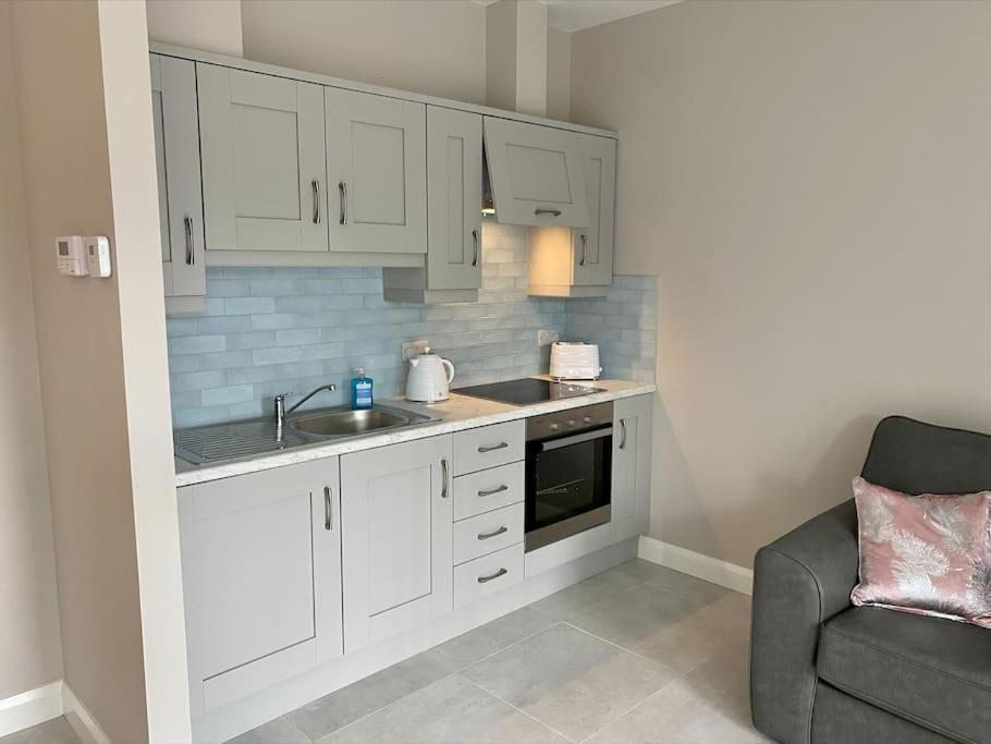 Erne Getaway No.7 Brand New 1 Bed Apartment Enniskillen Buitenkant foto